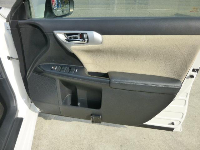 ＣＴ ＣＴ２００ｈ　バージョンＣ　後期フロントグリル　皮調シートカバー　純正ナビフルセグＴＶ　バックカメラ　シートヒーター　ビルトインＥＴＣ　ミラータイプドライブレコーダー　社外１７インチアルミ　パドルシフト　クルーズコントロール（23枚目）