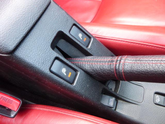 コペン アクティブトップ 5MT 赤レザーシート MOMOステ シートヒーター キーレスキー 2DINディスプレーオーディオ BT対応 ETC 社外アルミ 社外フロントバンパー 社外トランクスポイラー 電動オープントップ(17枚目)