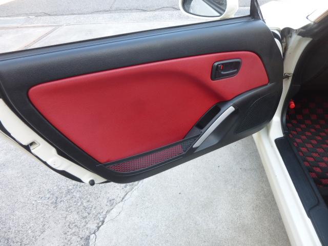 コペン アクティブトップ 5MT 赤レザーシート MOMOステ シートヒーター キーレスキー 2DINディスプレーオーディオ BT対応 ETC 社外アルミ 社外フロントバンパー 社外トランクスポイラー 電動オープントップ(22枚目)