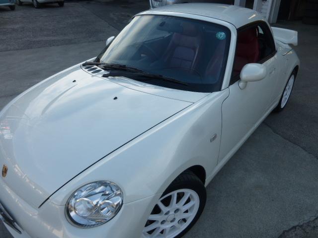 コペン アクティブトップ 5MT 赤レザーシート MOMOステ シートヒーター キーレスキー 2DINディスプレーオーディオ BT対応 ETC 社外アルミ 社外フロントバンパー 社外トランクスポイラー 電動オープントップ(43枚目)