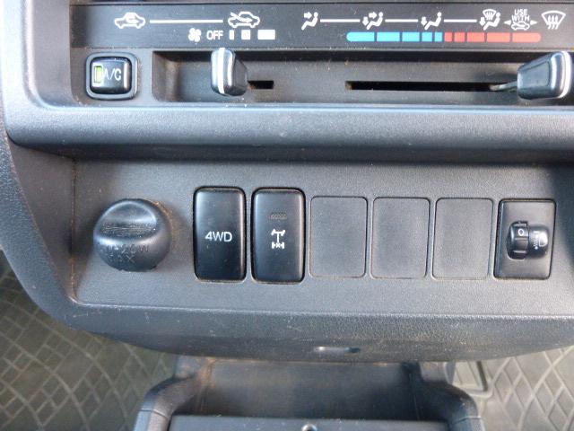 ハイゼットトラック スタンダード 農用スペシャル パートタム4WD ハイロー切替 デフロック エアコン パワステ 作業灯 AMラジオ(14枚目)