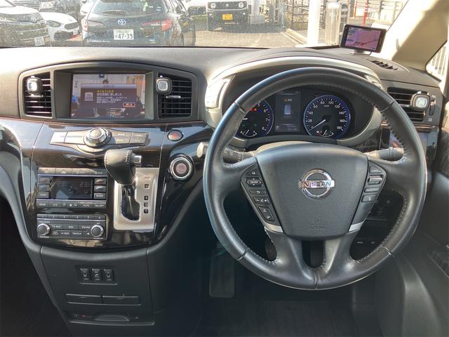 自ら操るハンドル！ドライバーの生命線です。お客様の目で実際にご確認ください。