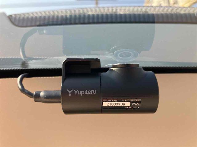 当店のお車をご覧いただきましてありがとうございます。お車についてのご質問やお見積りのご依頼、ご購入にあたってのご相談などお気軽にお問い合わせ下さい！