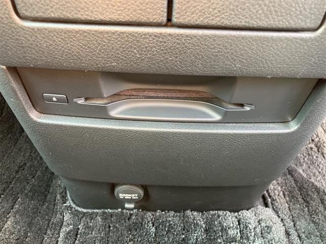 この度は当店のお車をご覧になっていただき、誠にありがとうございます。ぜひじっくりとご検討下さい。気軽にお問合せ・お見積りお待ちしております。