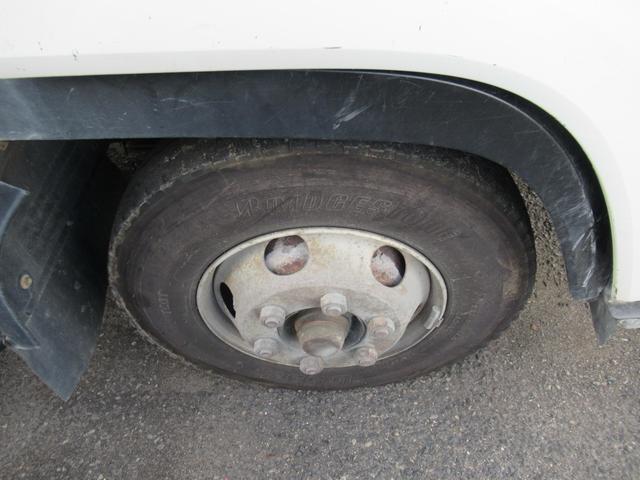 フォワード 　土砂禁ダンプ　ディーゼル　６速マニュアル（8枚目）