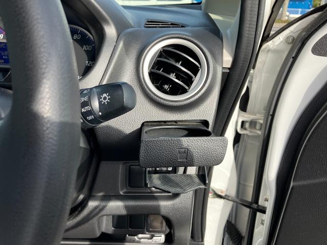 ｅＫカスタム Ｔ　ワンオーナー　禁煙車　フルセグＴＶ　バックカメラ　ミラー型バックモニター　ローダウン　オートライト　社外１５インチアルミホイール　ＣＤ／ＤＶＤ再生可　ＥＴＣ　スマートキー　プッシュスタート（21枚目）