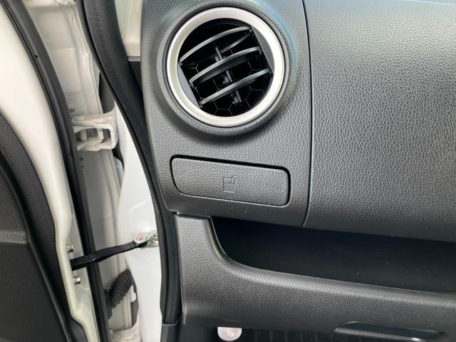 ｅＫカスタム Ｔ　ワンオーナー　禁煙車　フルセグＴＶ　バックカメラ　ミラー型バックモニター　ローダウン　オートライト　社外１５インチアルミホイール　ＣＤ／ＤＶＤ再生可　ＥＴＣ　スマートキー　プッシュスタート（29枚目）