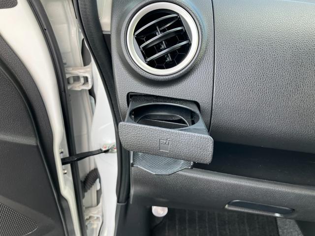 ｅＫカスタム Ｔ　ワンオーナー　禁煙車　フルセグＴＶ　バックカメラ　ミラー型バックモニター　ローダウン　オートライト　社外１５インチアルミホイール　ＣＤ／ＤＶＤ再生可　ＥＴＣ　スマートキー　プッシュスタート（30枚目）