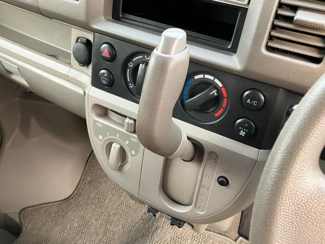 エブリイ ＰＣ　禁煙車　ＥＴＣ　パワーウインドウ　ＣＤデッキ　キーレス　修復歴なし　パワーステアリング（14枚目）