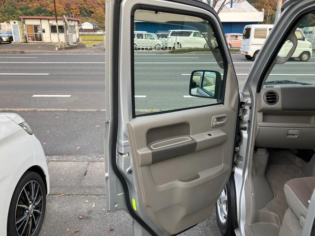 エブリイ ＰＣ　禁煙車　ＥＴＣ　パワーウインドウ　ＣＤデッキ　キーレス　修復歴なし　パワーステアリング（20枚目）