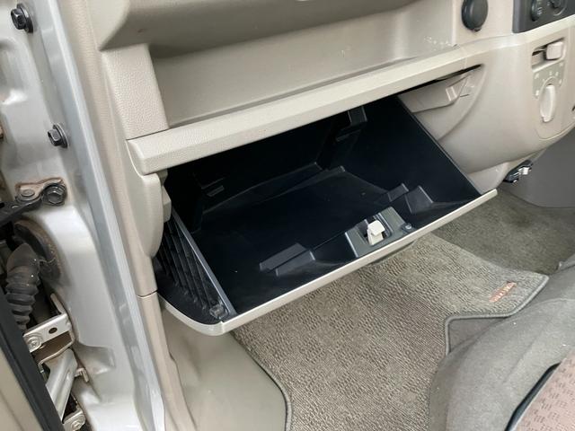 エブリイ ＰＣ　禁煙車　ＥＴＣ　パワーウインドウ　ＣＤデッキ　キーレス　修復歴なし　パワーステアリング（22枚目）