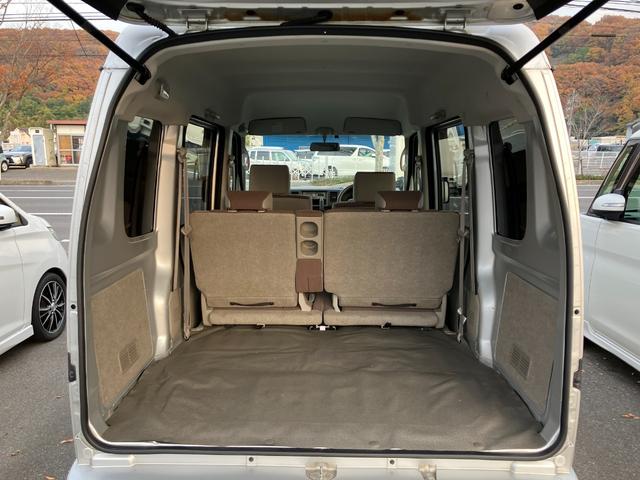 エブリイ ＰＣ　禁煙車　ＥＴＣ　パワーウインドウ　ＣＤデッキ　キーレス　修復歴なし　パワーステアリング（28枚目）