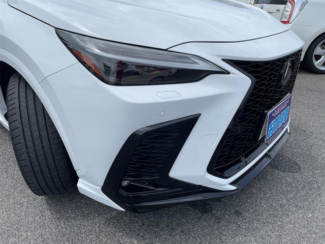 ＮＸ ＮＸ３５０ｈ　Ｆスポーツ　Ｆスポーツオレンジキャリパー☆サンガンＬＥＤライト☆パノラマビューモニター☆マークレビンソンサラウンドシステム☆デジタルインナーミラー☆パノラマルーフ☆ＴＲＤエアロパーツセットＴＲＤ４本出しマフラー（5枚目）