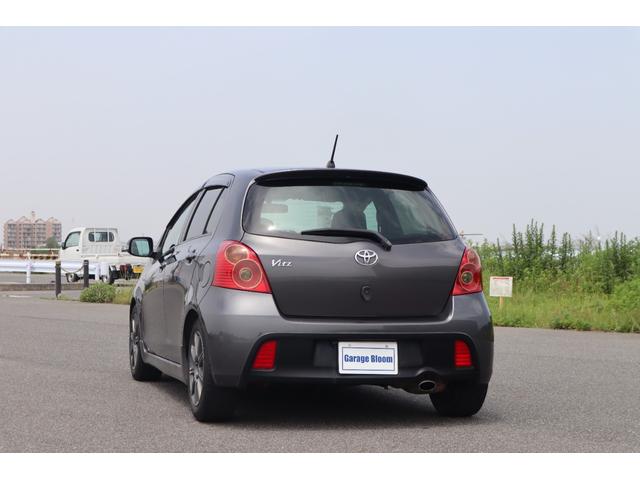 ヴィッツ ＲＳ　ＴＲＤスポーツＭ　スマートキー　５速　ＴＲＤ足回り　ＴＲＤマフラー　ＴＲＤ専用エキマニ　ＴＲＤスタートボタン（15枚目）