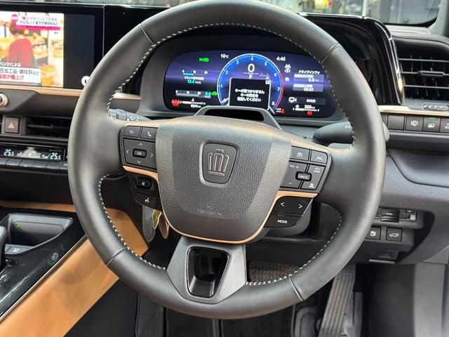 クラウンスポーツ Z Z/パノラマルーフ/ドライブレコーダー機能付きデジタルミラー/トヨタチームメイトアドバンストパーク/パノラミックビューモニター/ヘッドアップディスプレイ/置くだけ充電/BSM/サンドブラウン内装(12枚目)