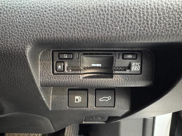 クラウンスポーツ Z Z/パノラマルーフ/ドライブレコーダー機能付きデジタルミラー/トヨタチームメイトアドバンストパーク/パノラミックビューモニター/ヘッドアップディスプレイ/置くだけ充電/BSM/サンドブラウン内装(31枚目)