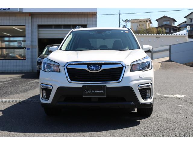Premium EyeSight搭載車・ナビ・カメラ・ETC 4WD・禁煙車・電動リヤゲ-ト・リヤコ-ナ-センサ-・ドライブレコ-ダ-・フロントビュ-モニタ-・サイドビュ-モニタ-・電動シ-ト(4枚目)