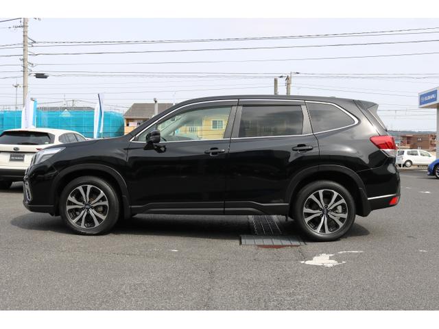 Premium EyeSight搭載車 8インチナビ 4WD・禁煙車・前席パワ-シ-ト・左右独立温度調整機能付フルオ-トエアコン・X-MODO・サイドカメラ・リヤ障害物センサ-(3枚目)