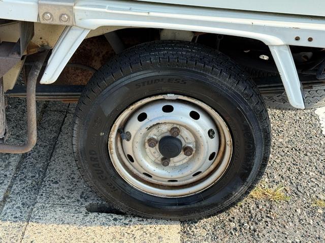 ハイゼットトラック 　冷蔵冷凍車　エアコン　パワステ　（ホワイト）　５速マニュアルミッション（16枚目）