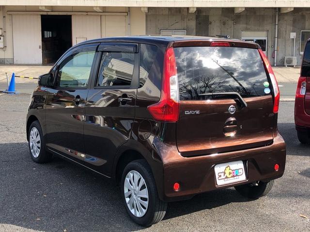 X 全周囲カメラ 衝突被害軽減ブレーキ 禁煙車 SDナビ フルセグ アイドリングストップ オートエアコン スマートキー(5枚目)
