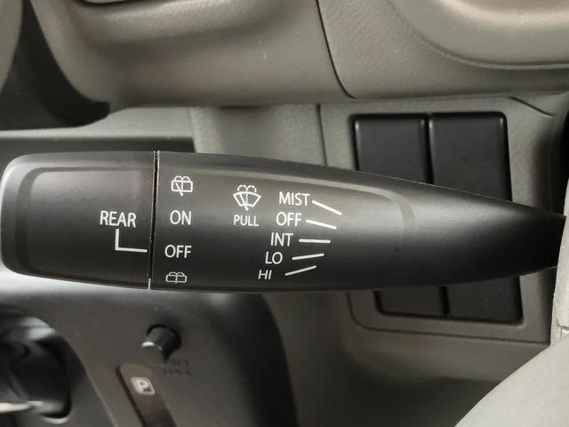 エブリイ PAリミテッド 4WD 両側スライドドア クリアランスソナー レーンアシスト 衝突被害軽減システム オートライト キーレスエントリー アイドリングストップ CVT 盗難防止システム ABS ESC 衝突安全ボディ(9枚目)