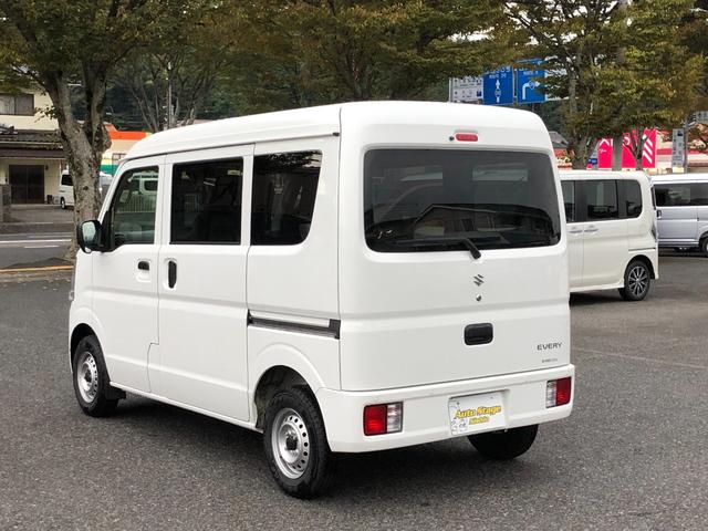 エブリイ PAリミテッド 4WD 両側スライドドア クリアランスソナー レーンアシスト 衝突被害軽減システム オートライト キーレスエントリー アイドリングストップ CVT 盗難防止システム ABS ESC 衝突安全ボディ(17枚目)