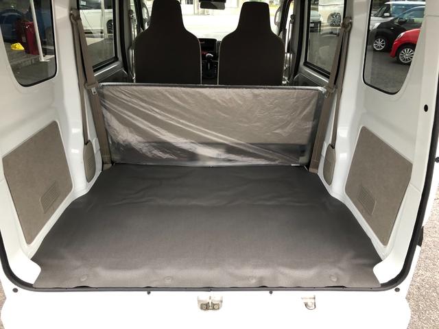 エブリイ PAリミテッド 4WD 両側スライドドア クリアランスソナー レーンアシスト 衝突被害軽減システム オートライト キーレスエントリー アイドリングストップ CVT 盗難防止システム ABS ESC 衝突安全ボディ(20枚目)