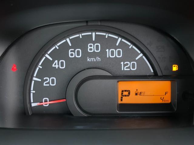 キャリイトラック ＫＣエアコン・パワステ　４ＷＤ　ＡＴ　衝突被害軽減システム　クリアランスソナー　レーンアシスト　アイドリングストップ　オートライト　ＥＳＣ　エアコン　パワーウィンドウ　軽トラック　届出済み未使用車（12枚目）