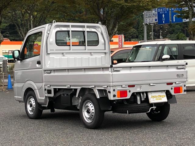 キャリイトラック ＫＣエアコン・パワステ　４ＷＤ　ＡＴ　衝突被害軽減システム　クリアランスソナー　レーンアシスト　アイドリングストップ　オートライト　ＥＳＣ　エアコン　パワーウィンドウ　軽トラック　届出済み未使用車（17枚目）