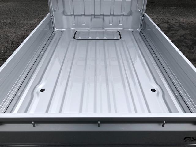 キャリイトラック ＫＣエアコン・パワステ　４ＷＤ　ＡＴ　衝突被害軽減システム　クリアランスソナー　レーンアシスト　アイドリングストップ　オートライト　ＥＳＣ　エアコン　パワーウィンドウ　軽トラック　届出済み未使用車（19枚目）