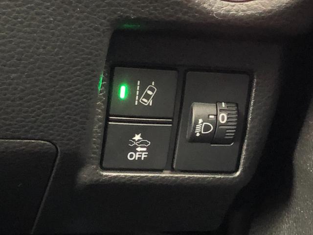 N-BOXカスタム L バックカメラ 両側スライド・片側電動 クリアランスソナー オートクルーズコントロール レーンアシスト 衝突被害軽減システム オートライト LEDヘッドランプ スマートキー(8枚目)