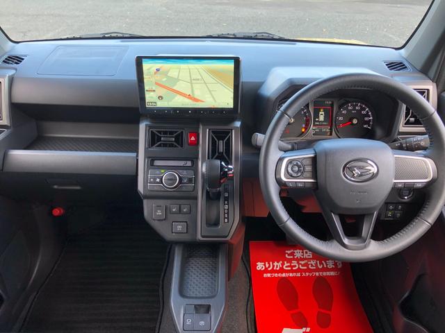 タフト G ダーククロムベンチャー 4WD 9インチナビ バックカメラ クリアランスソナー 衝突被害軽減システム オートライト LEDヘッドランプ スマートキー アイドリングストップ 電動格納ミラー シートヒーター サンルーフ(2枚目)