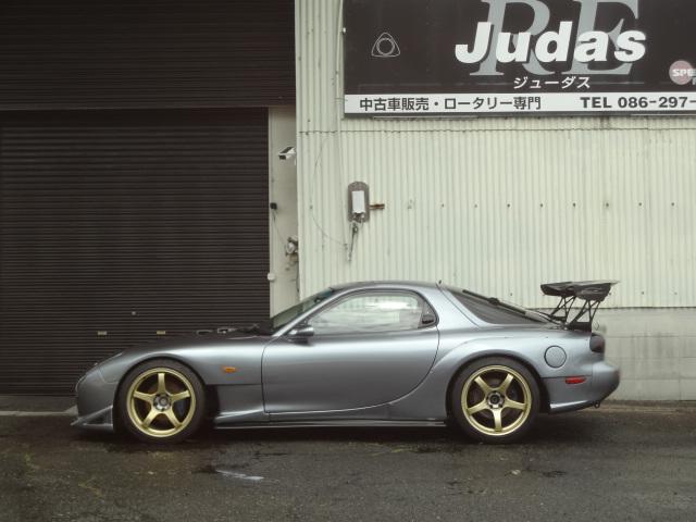 RX-7(マツダ)タイプRバサースト FEEDワイドボディの RX-7(マツダ)タイプRバサースト FEEDワイドボディの