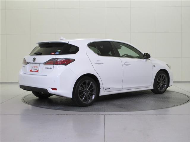 ＣＴ ＣＴ２００ｈ　Ｆスポーツ　サンルーフ　フルセグ　ＨＤＤナビ　ＤＶＤ再生　ミュージックプレイヤー接続可　バックカメラ　衝突被害軽減システム　ＥＴＣ　ＬＥＤヘッドランプ　記録簿　アイドリングストップ（5枚目）