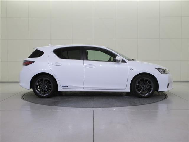 ＣＴ ＣＴ２００ｈ　Ｆスポーツ　サンルーフ　フルセグ　ＨＤＤナビ　ＤＶＤ再生　ミュージックプレイヤー接続可　バックカメラ　衝突被害軽減システム　ＥＴＣ　ＬＥＤヘッドランプ　記録簿　アイドリングストップ（6枚目）