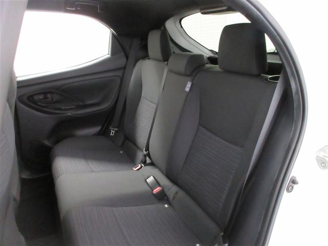 ヤリス ハイブリッドＺ　メモリーナビ　ミュージックプレイヤー接続可　バックカメラ　衝突被害軽減システム　ＥＴＣ　ＬＥＤヘッドランプ　ワンオーナー　記録簿　アイドリングストップ（10枚目）