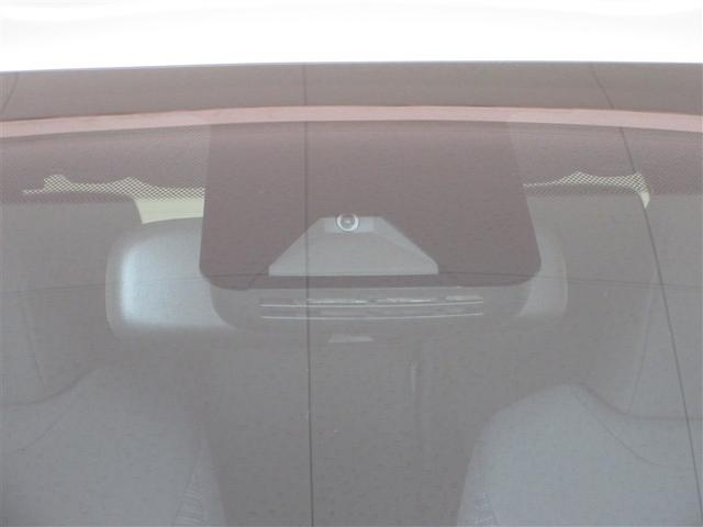 ヤリス ハイブリッドＺ　メモリーナビ　ミュージックプレイヤー接続可　バックカメラ　衝突被害軽減システム　ＥＴＣ　ＬＥＤヘッドランプ　ワンオーナー　記録簿　アイドリングストップ（18枚目）