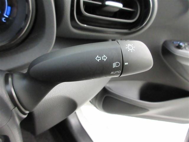 ヤリス ハイブリッドＺ　メモリーナビ　ミュージックプレイヤー接続可　バックカメラ　衝突被害軽減システム　ＥＴＣ　ＬＥＤヘッドランプ　ワンオーナー　記録簿　アイドリングストップ（23枚目）