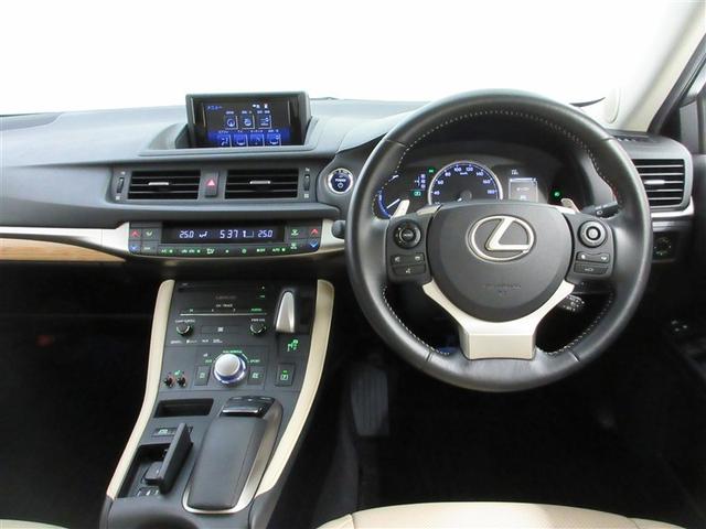 ＣＴ ＣＴ２００ｈ　バージョンＬ　革シート　フルセグ　メモリーナビ　ＤＶＤ再生　ミュージックプレイヤー接続可　バックカメラ　衝突被害軽減システム　ＥＴＣ　ドラレコ　ＬＥＤヘッドランプ　記録簿　アイドリングストップ（12枚目）