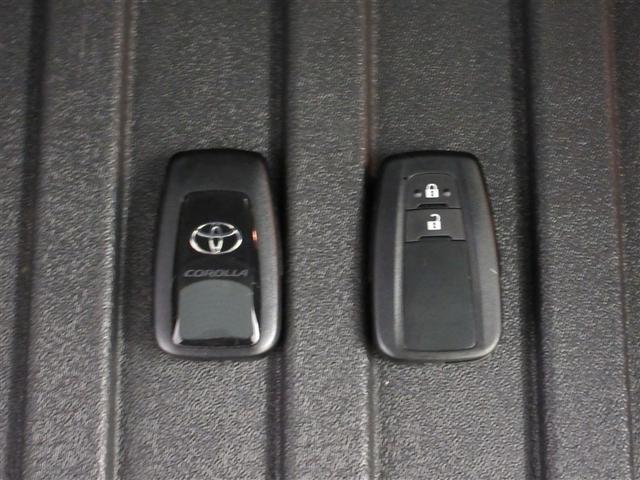 カローラツーリング ハイブリッド　ダブルバイビー　フルセグ　メモリーナビ　ミュージックプレイヤー接続可　バックカメラ　衝突被害軽減システム　ＥＴＣ　ドラレコ　ＬＥＤヘッドランプ　ワンオーナー　記録簿　アイドリングストップ（26枚目）