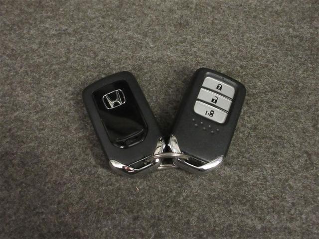 ステップワゴン Ｇ　フルセグ　メモリーナビ　ＤＶＤ再生　ミュージックプレイヤー接続可　バックカメラ　衝突被害軽減システム　ＥＴＣ　ドラレコ　電動スライドドア　ウオークスルー　乗車定員８人　３列シート　ワンオーナー　記録簿（27枚目）