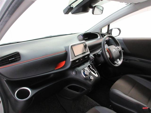 シエンタ ハイブリッドG クエロ フルセグ メモリーナビ DVD再生 ミュージックプレイヤー接続可 バックカメラ 衝突被害軽減システム ETC ドラレコ LEDヘッドランプ ウオークスルー 乗車定員7人 3列シート ワンオーナー(8枚目)