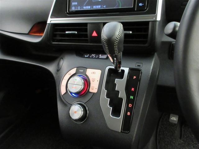 シエンタ ハイブリッドG クエロ フルセグ メモリーナビ DVD再生 ミュージックプレイヤー接続可 バックカメラ 衝突被害軽減システム ETC ドラレコ LEDヘッドランプ ウオークスルー 乗車定員7人 3列シート ワンオーナー(17枚目)