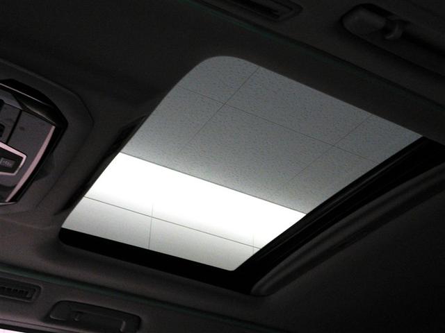 ヴェルファイア ２．５Ｚ　Ｇエディション　サンルーフ　フルセグ　メモリーナビ　ＤＶＤ再生　ミュージックプレイヤー接続可　後席モニター　バックカメラ　衝突被害軽減システム　ＥＴＣ　ドラレコ　両側電動スライド　ＬＥＤヘッドランプ　乗車定員７人（15枚目）