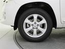 機敏さを引き立てる純正アルミ 225/65 R17 装着!
