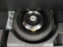 いざという時のスペアタイヤも装備。