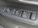 ターボ　アクティブクルーズコントロール　両側パワースライド　運転席・助手席シートヒーター　ダイレクトプロジェクション式ＬＥＤヘッドライト　スマートキー（32枚目）