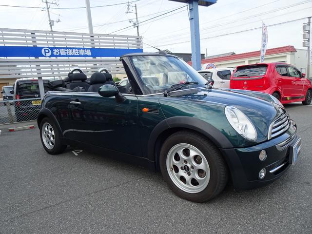 ＭＩＮＩ クーパー　コンバーチブル　電動オープン　ＣＤデッキ　ＥＴＣ　シートヒーター　アルミホイール（8枚目）