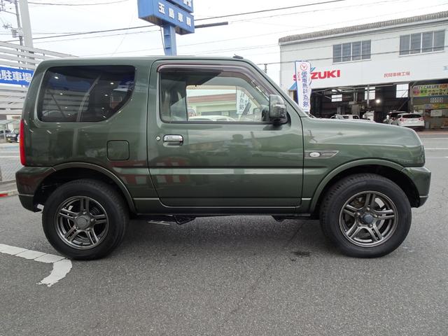 ジムニー ランドベンチャー AT車 ワンオーナー 禁煙車 7インチフルセグナビ DVD Bluetooth 運転席シートヒーター 電動格納ミラー 16インチアルミホイール ステアリングスイッチ(8枚目)