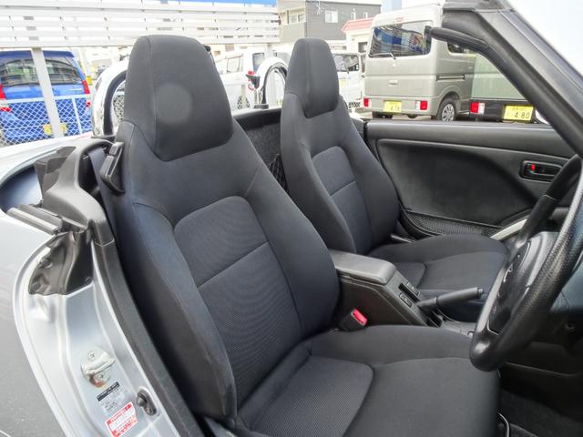 コペン アクティブトップ　ナビ　Ｂｌｕｅｔｏｏｔｈ　ＣＤ／ＤＶＤ　フルセグＴＶ　ＵＳＢ　ＥＴＣ　シートヒーター　フロントスポイラー　リヤウイング　ＨＩＤヘッドライト　キーレスエントリー（6枚目）